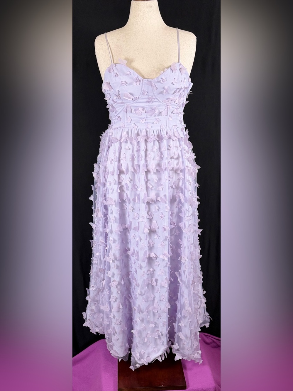 Lavender 3D Butterfly Appliqué Maxi Dress - Spaghetti Strap Lace Up back Lined